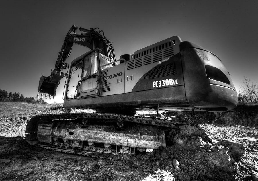 Volvo construction equipment is Whitmire Grading's choice for excavators and off road dump trucks.  Whitmire Grading does work throughout Western NC, including Asheville, Hendersonville, Brevard, Lake Toxaway, and all points in-between.